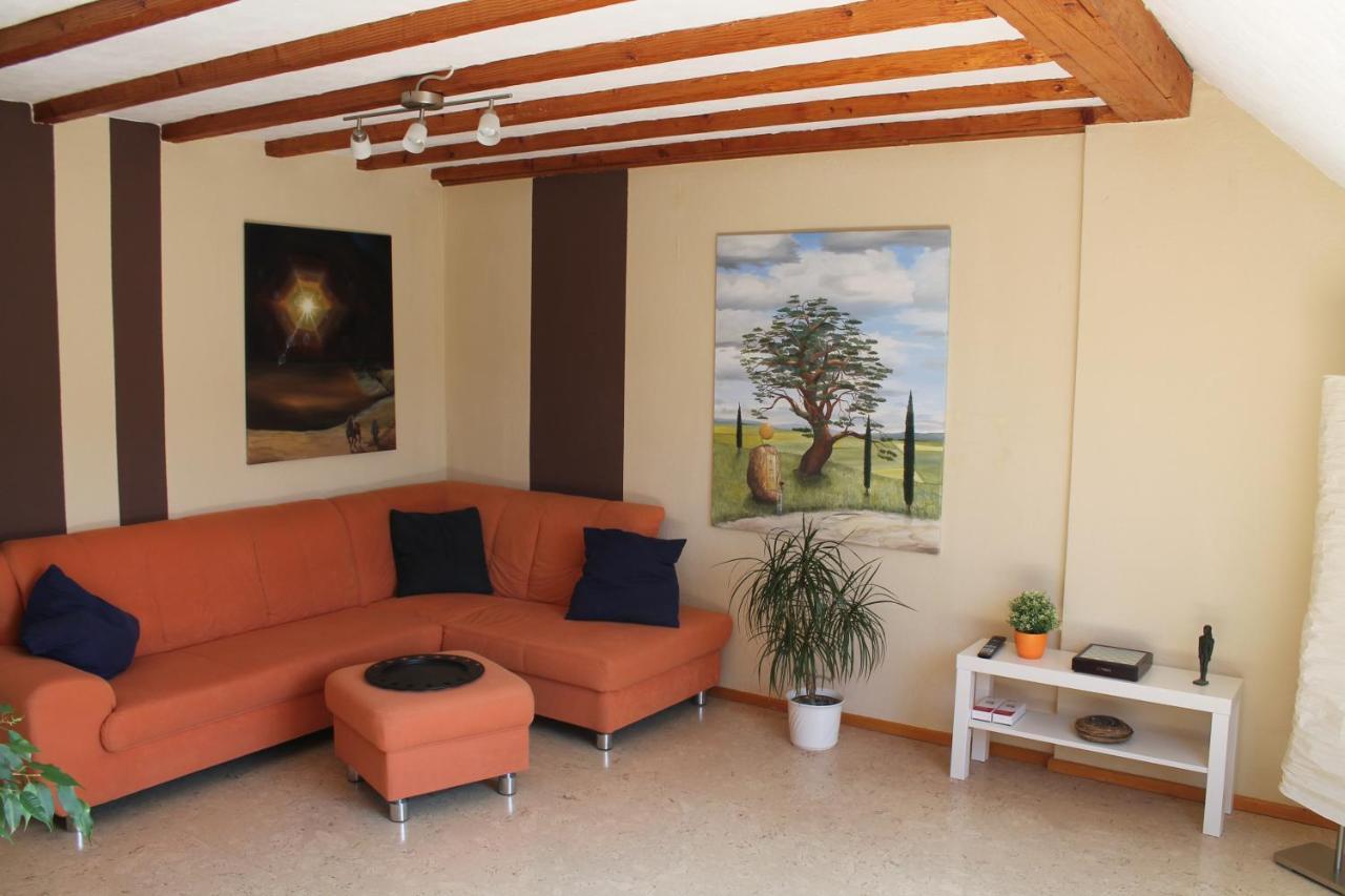Ferienwohnung Im Galerie-Haus Urbar  Экстерьер фото