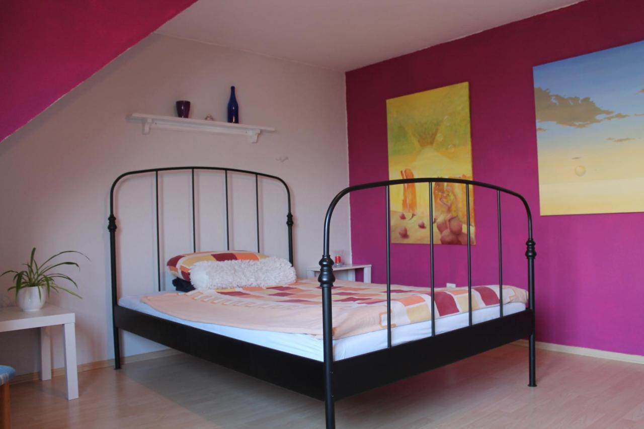 Ferienwohnung Im Galerie-Haus Urbar  Экстерьер фото